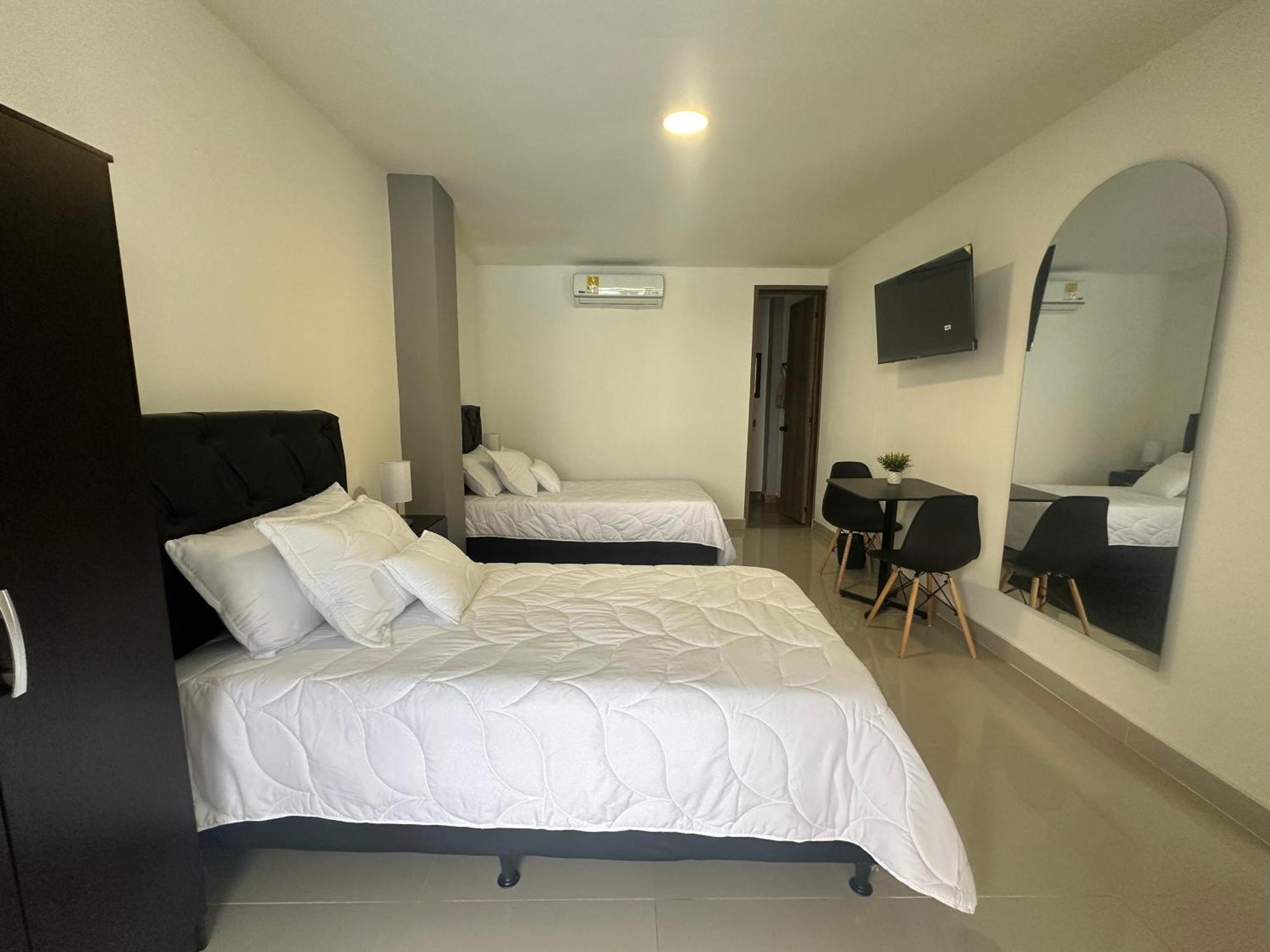 Hotel Boutique Ciudad Jardin Cali Kültér fotó