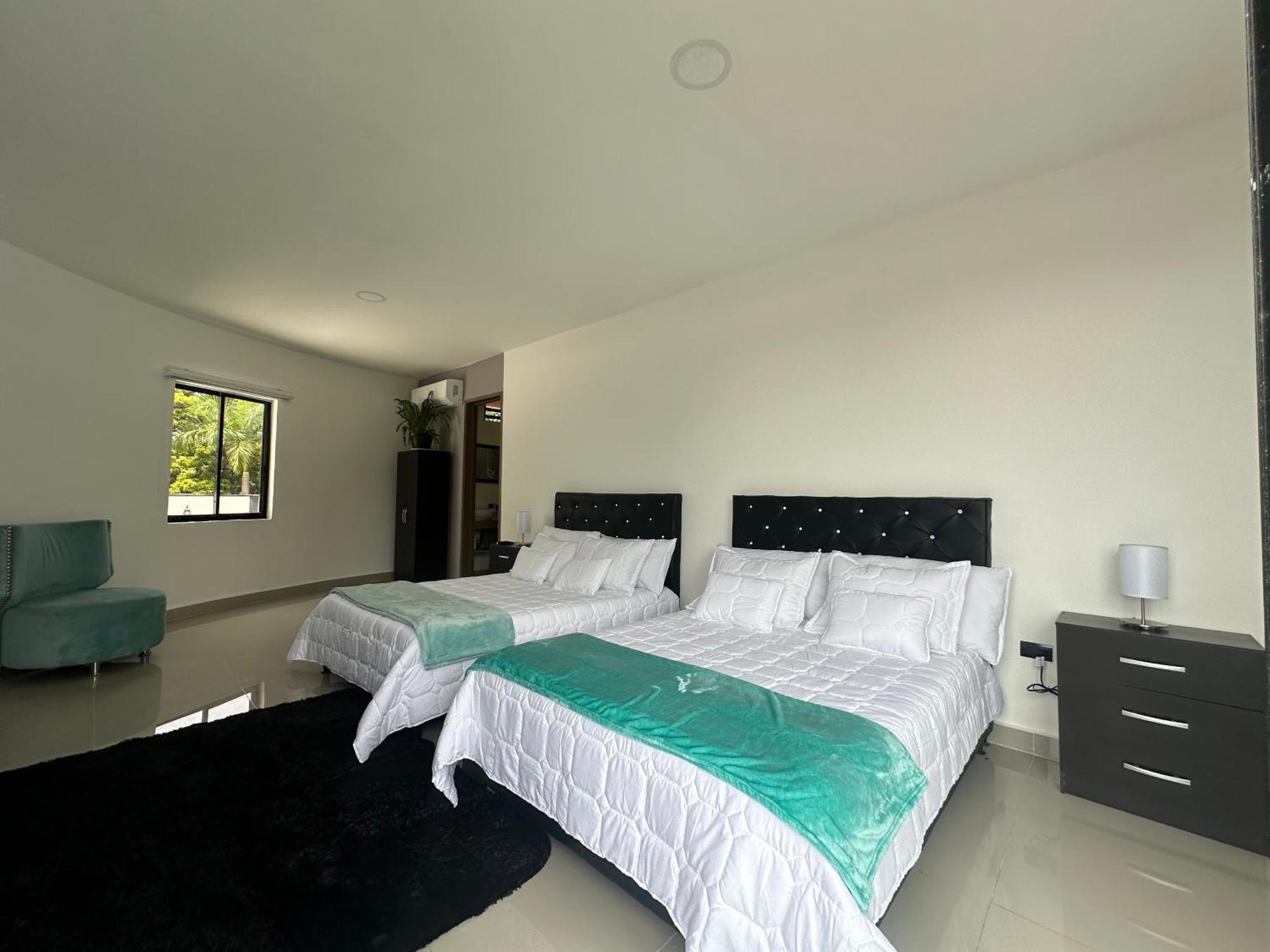 Hotel Boutique Ciudad Jardin Cali Kültér fotó