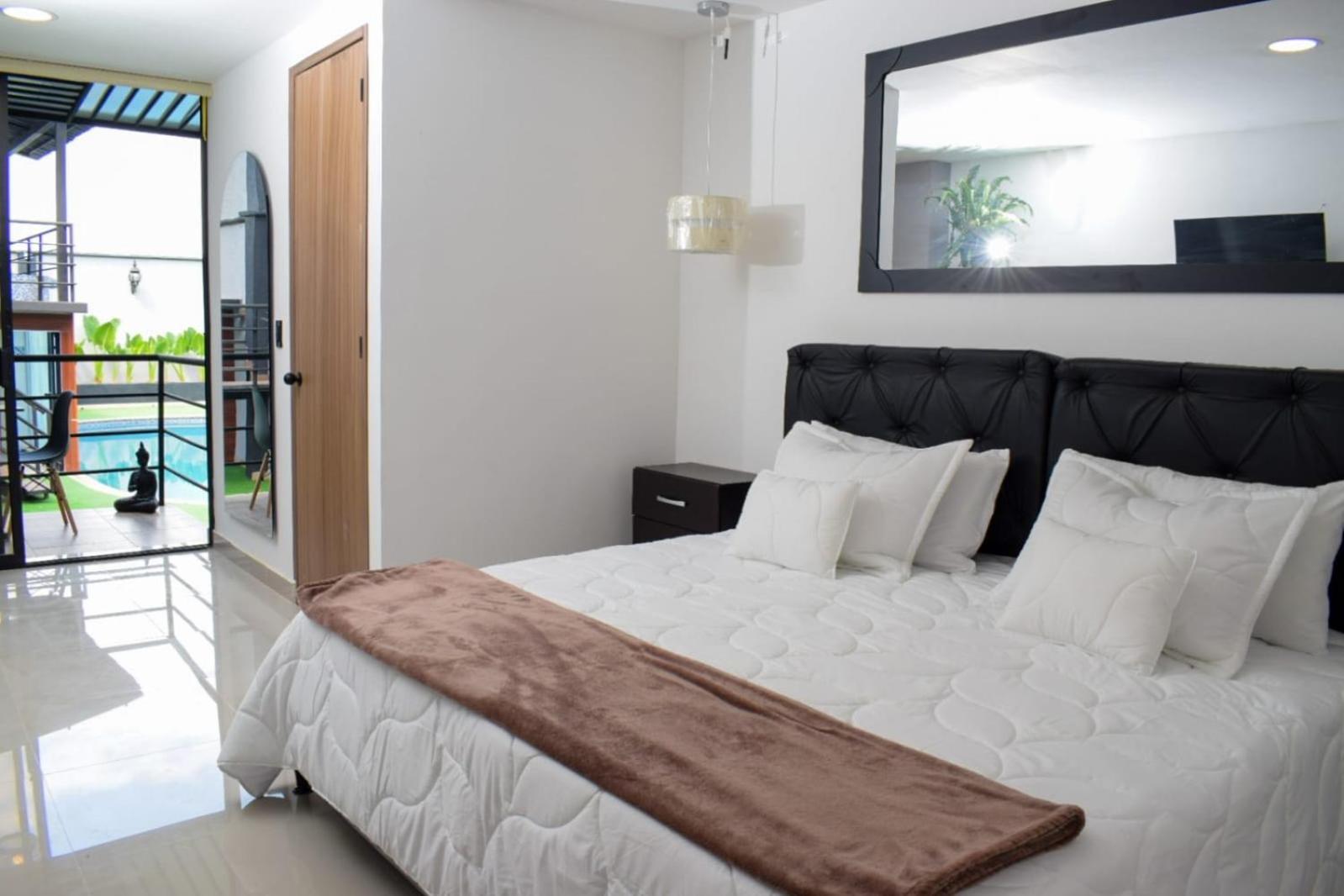 Hotel Boutique Ciudad Jardin Cali Kültér fotó