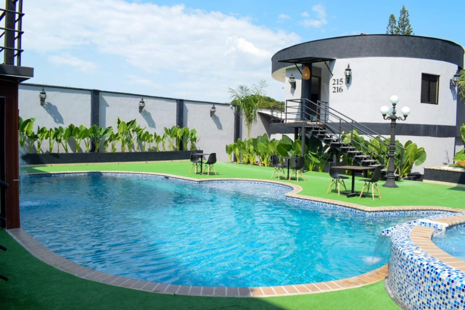 Hotel Boutique Ciudad Jardin Cali Kültér fotó
